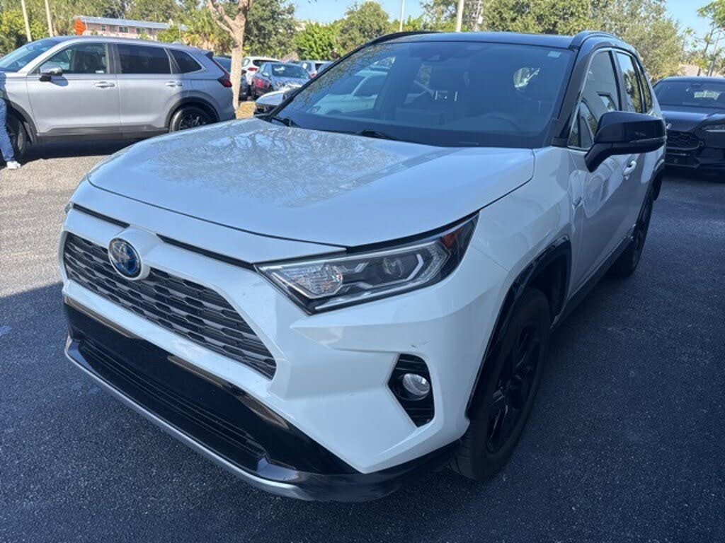 2020 Toyota RAV4 Hybrid XSE AWD