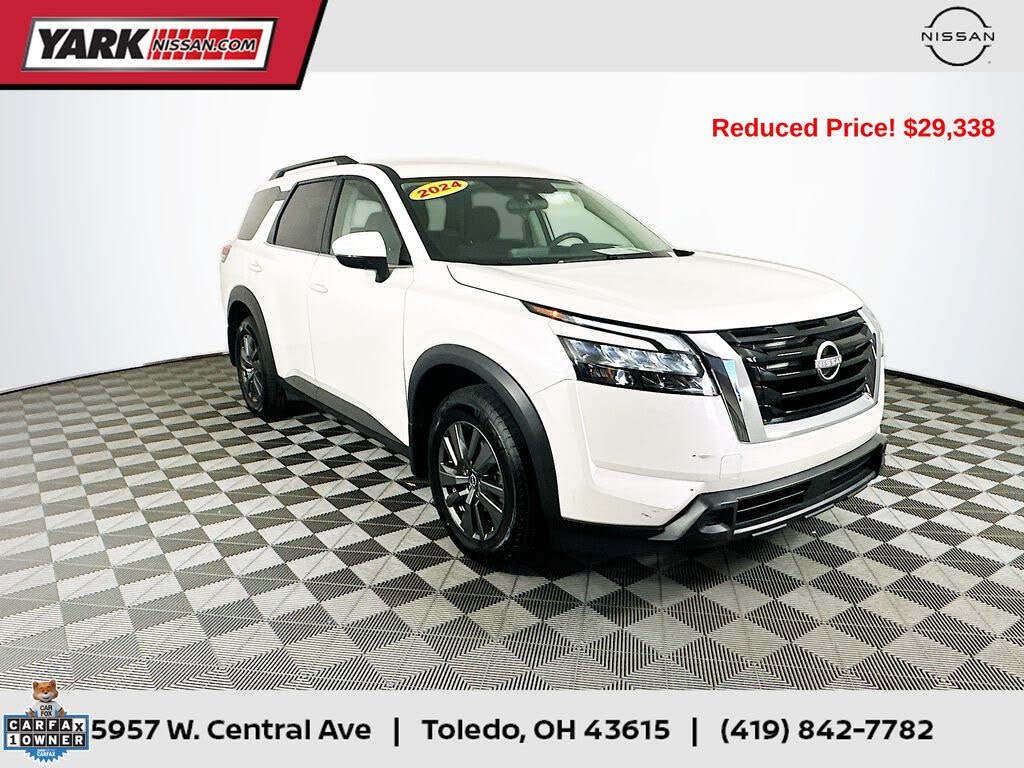 2024 Nissan Pathfinder SV 4WD