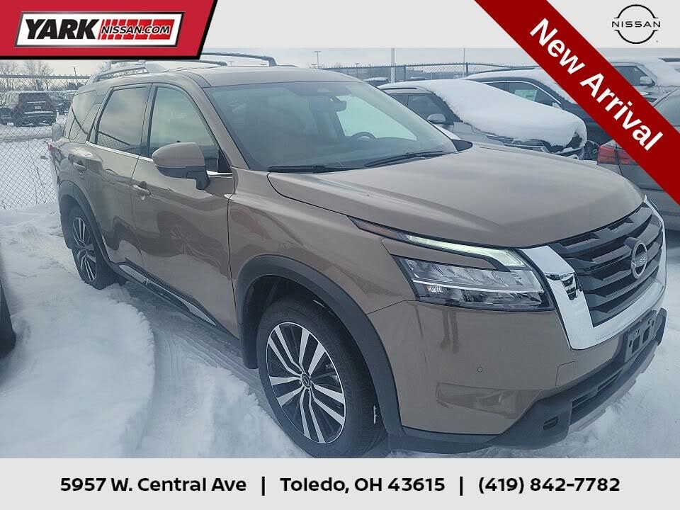 2024 Nissan Pathfinder Platinum 4WD