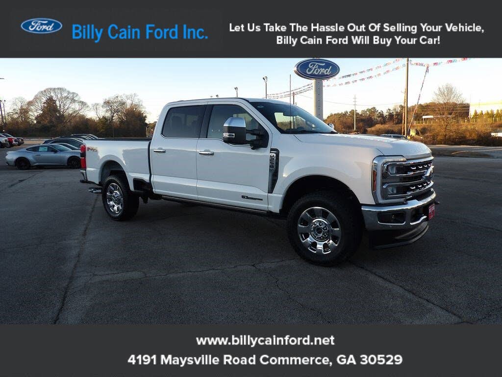2025 Ford F-250 Super Duty Lariat Crew Cab 4WD