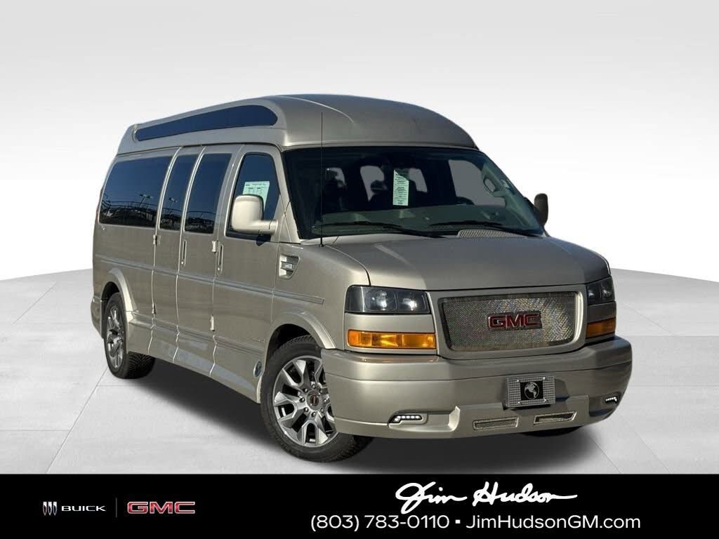 2025 GMC Savana Cargo 2500 RWD
