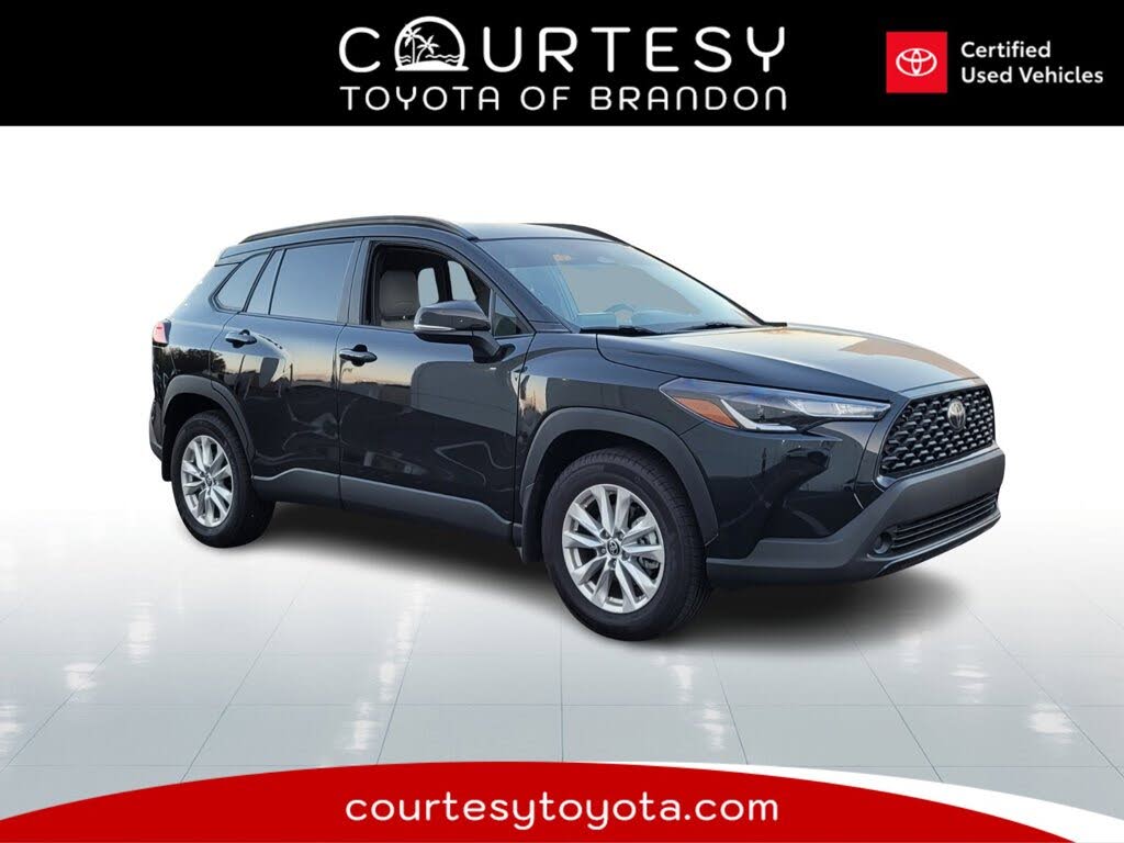 2025 Toyota Corolla Cross LE FWD