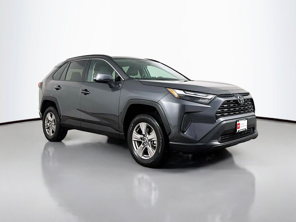 2025 Toyota RAV4 XLE AWD
