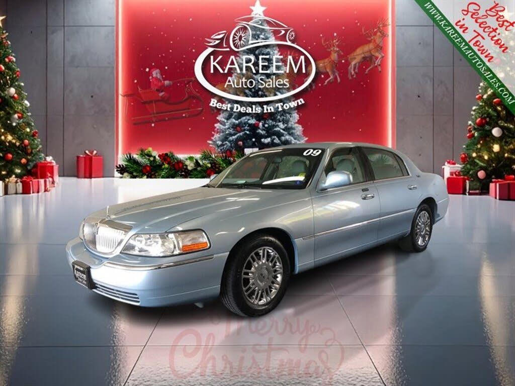 2009 Lincoln Town Car Signature Limited
