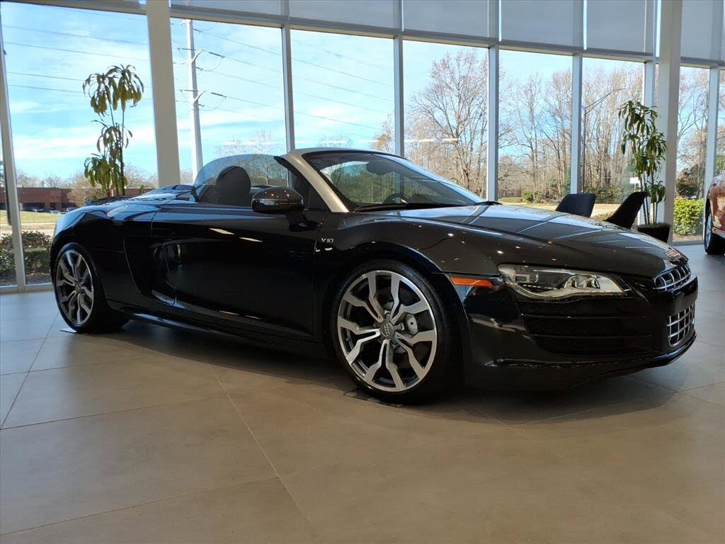 2011 Audi R8 5.2 quattro Spyder AWD