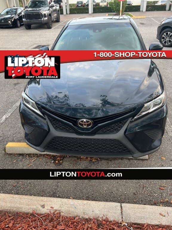 2018 Toyota Camry SE