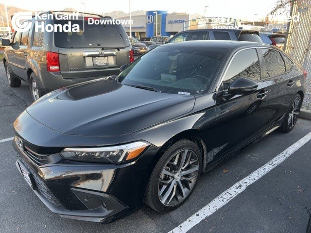 2022 Honda Civic Touring FWD