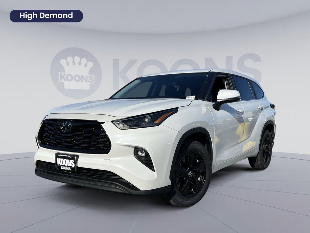 2023 Toyota Highlander LE FWD