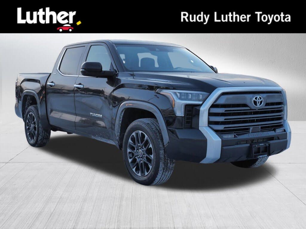 2023 Toyota Tundra Limited CrewMax Cab 4WD