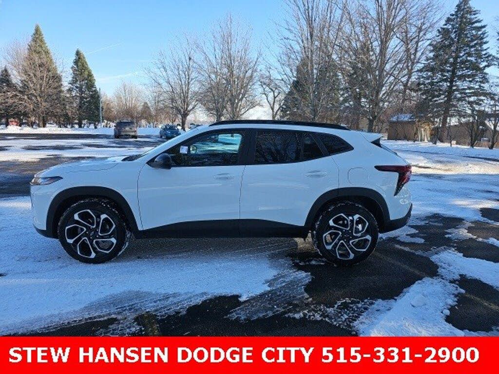 2024 Chevrolet Trax RS with 2RS FWD