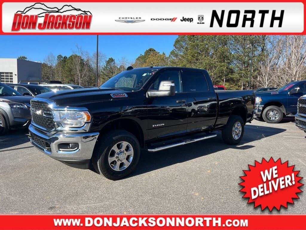 2024 RAM 2500 Big Horn Crew Cab 4WD