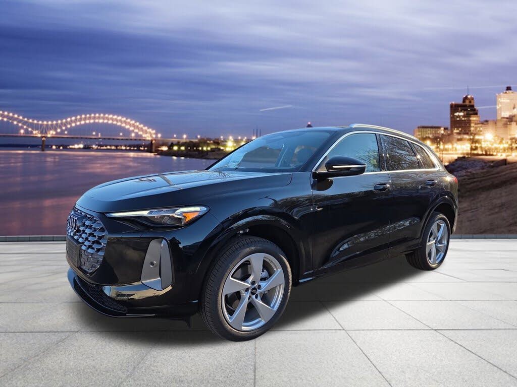 2025 Audi Q5 quattro Premium Plus 40 TFSI