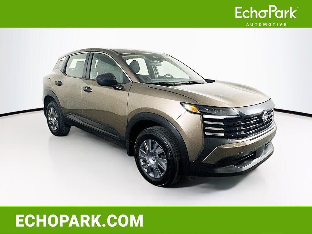 2025 Nissan Kicks S FWD