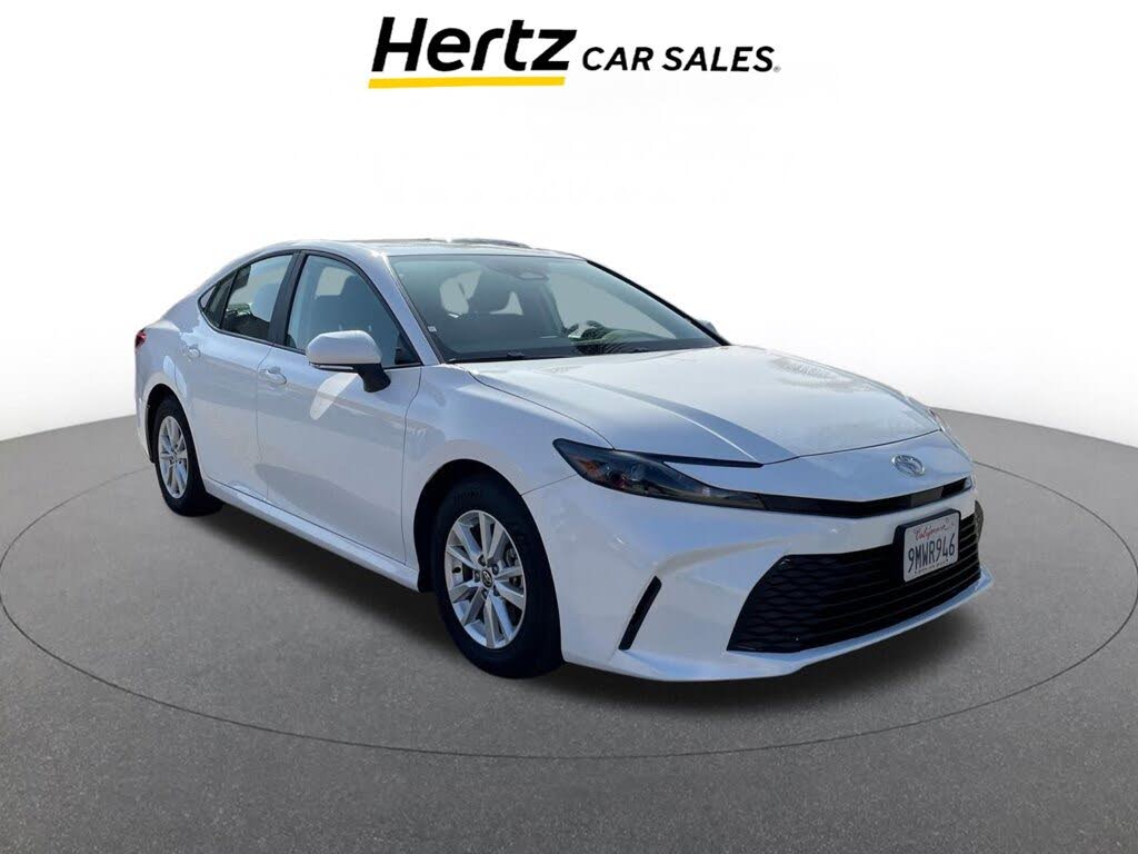 2025 Toyota Camry LE FWD