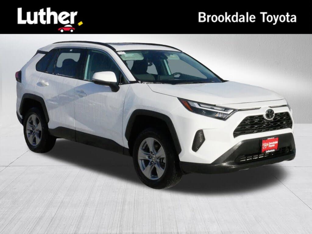 2025 Toyota RAV4 XLE AWD