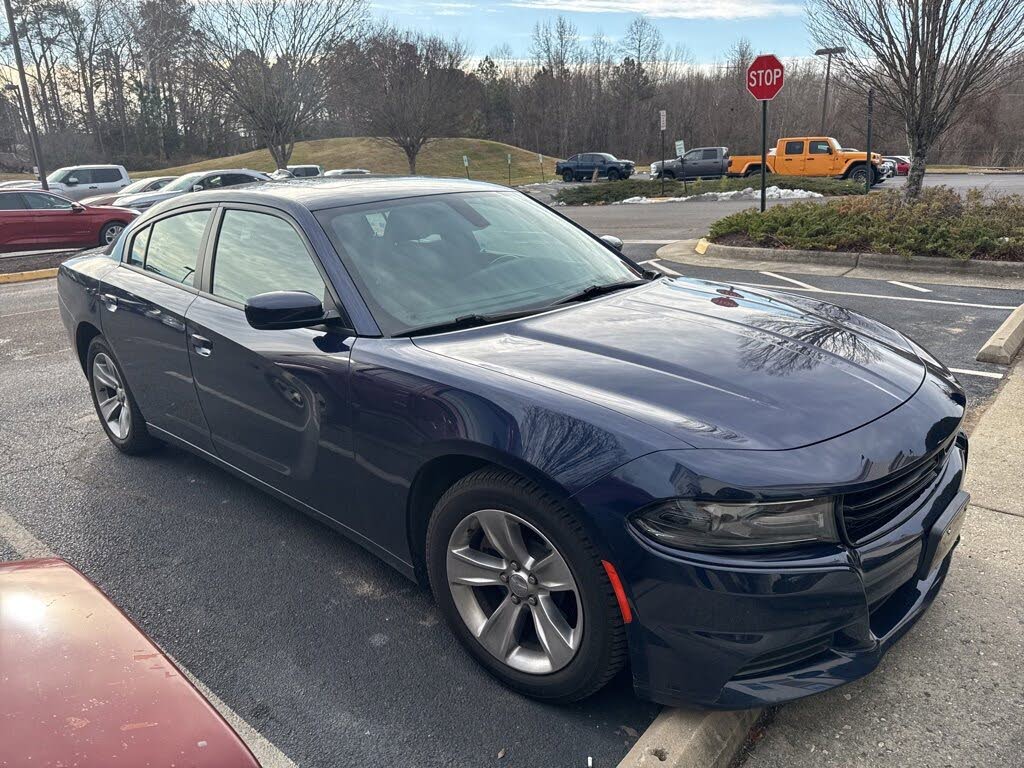 2017 Dodge Charger SXT RWD