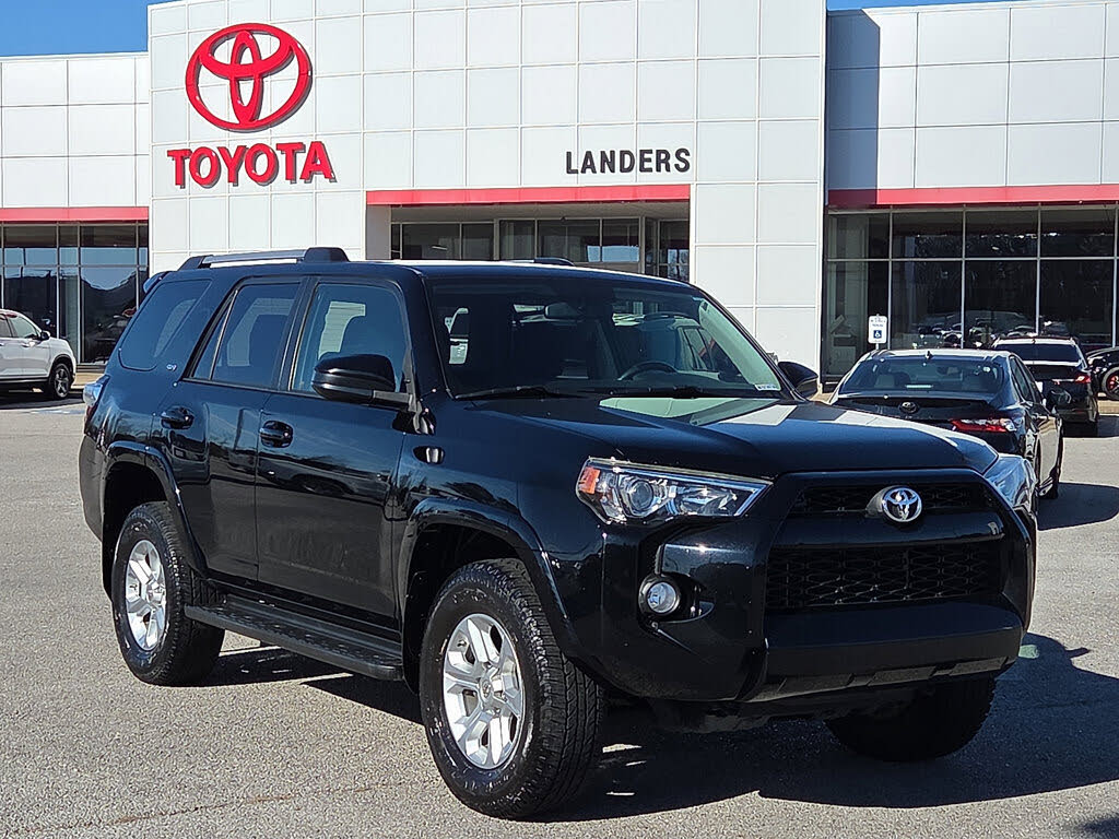 2019 Toyota 4Runner SR5 4WD
