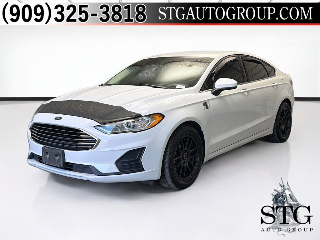 2020 Ford Fusion SE FWD