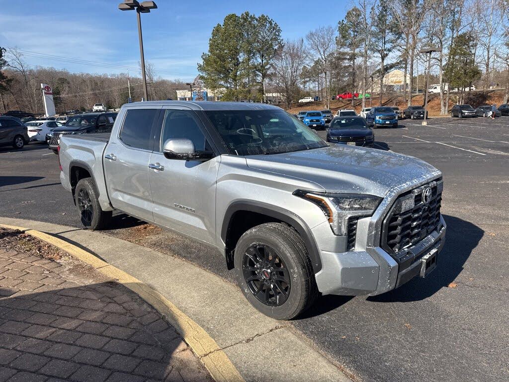 2022 Toyota Tundra Limited CrewMax Cab 4WD