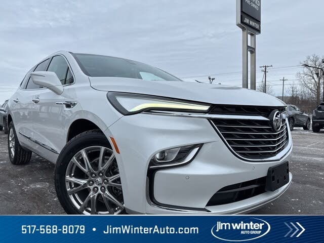 2023 Buick Enclave Essence AWD