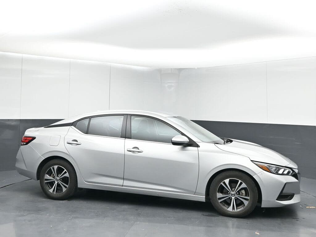 2023 Nissan Sentra SV FWD