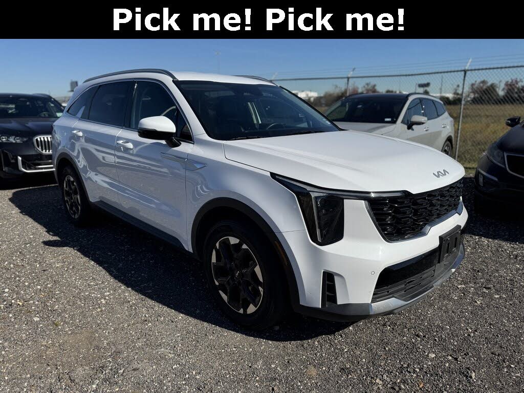 2024 Kia Sorento S FWD