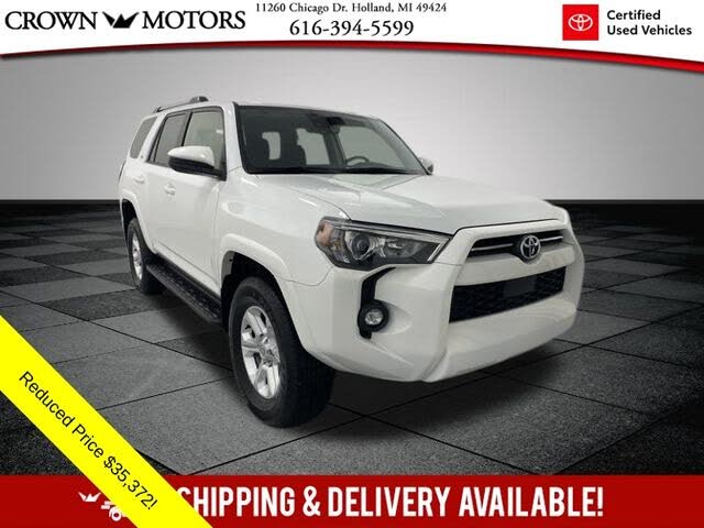 2024 Toyota 4Runner SR5 4WD