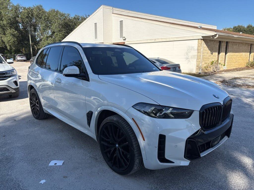 2025 BMW X5 xDrive40i AWD