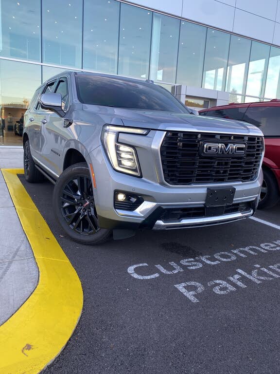 2025 GMC Yukon Denali 4WD