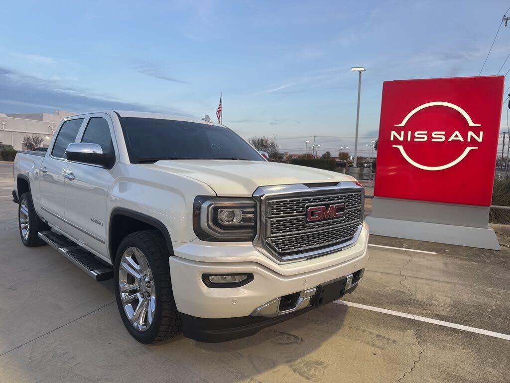 2016 GMC Sierra 1500 Denali Crew Cab 4WD
