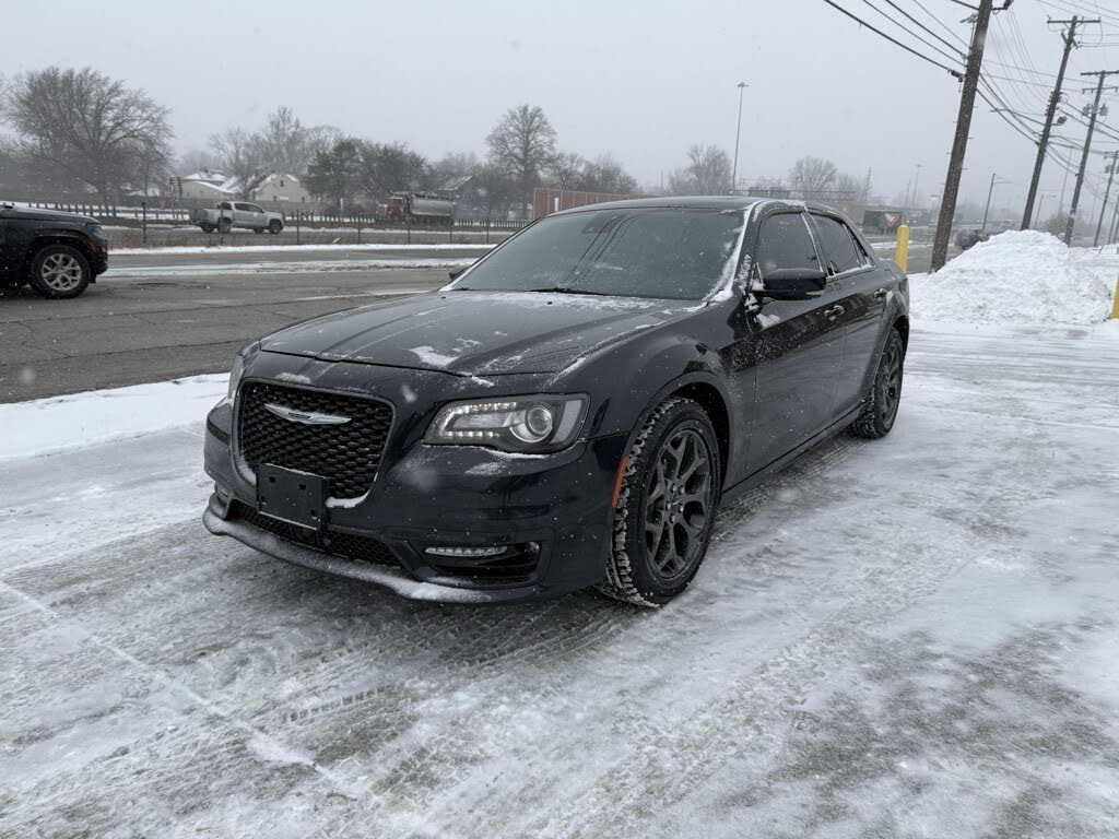 2018 Chrysler 300 S AWD
