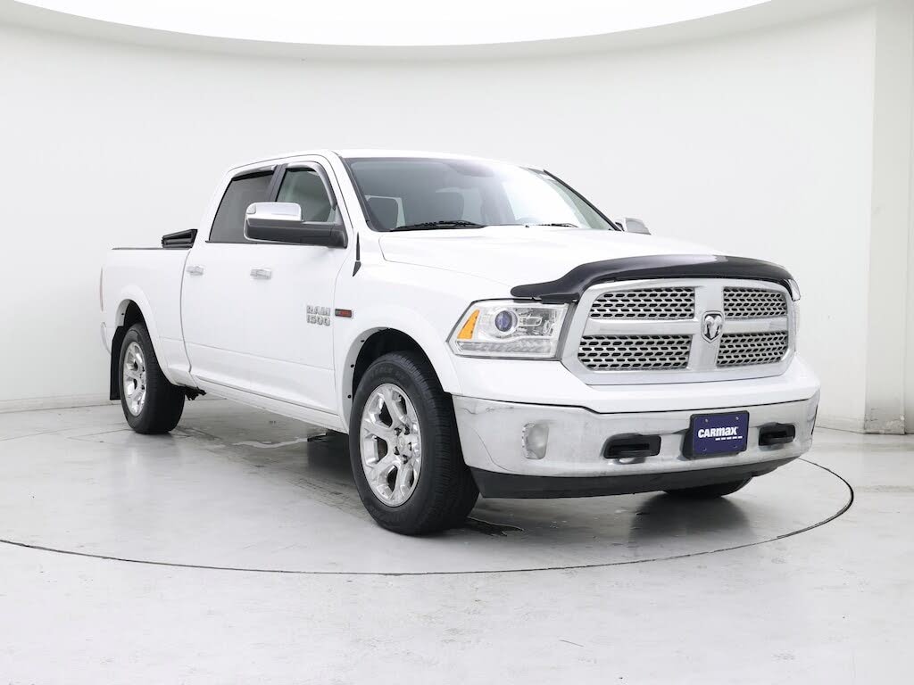 2018 RAM 1500 Laramie Crew Cab 4WD