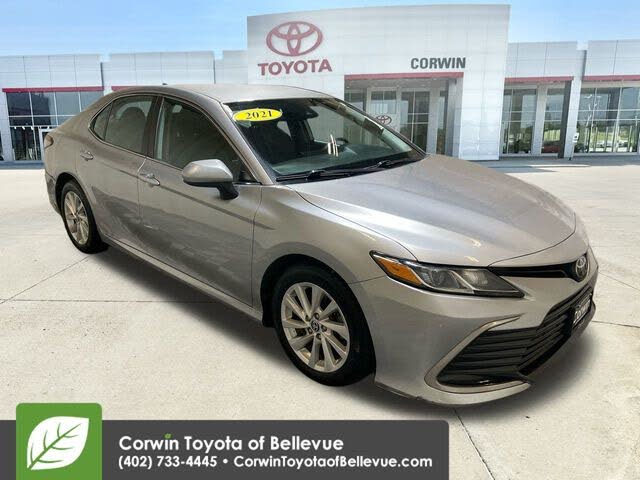 2021 Toyota Camry LE FWD