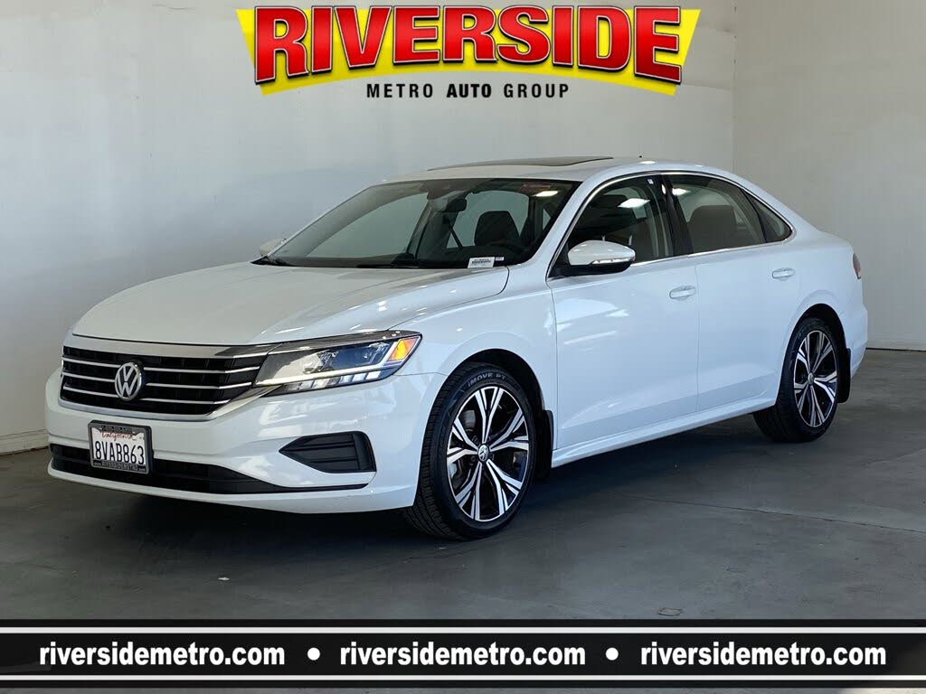 2021 Volkswagen Passat 2.0T SE FWD