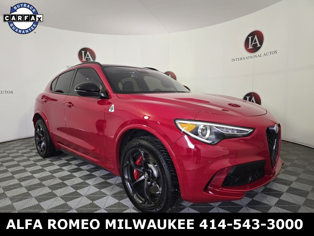 2022 Alfa Romeo Stelvio Quadrifoglio AWD