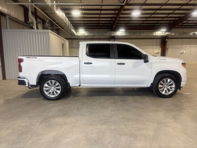 2022 Chevrolet Silverado 1500 Custom Crew Cab 4WD