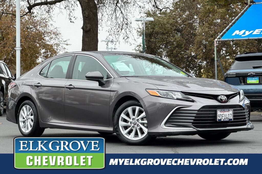 2023 Toyota Camry LE FWD