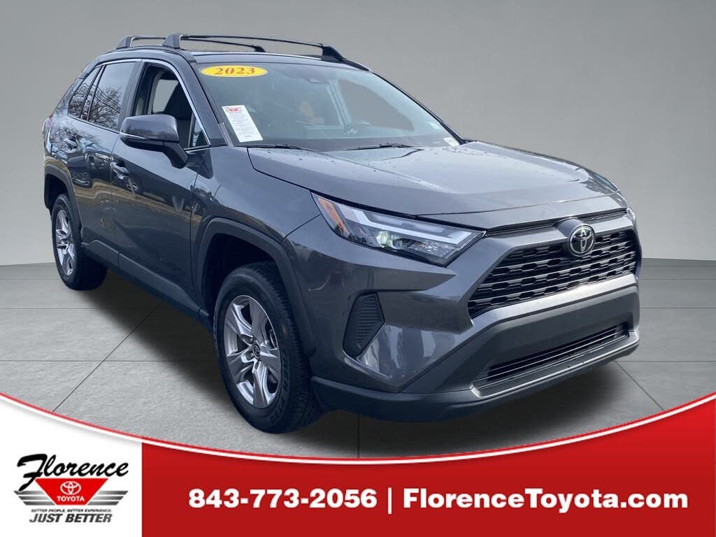 2023 Toyota RAV4 XLE FWD