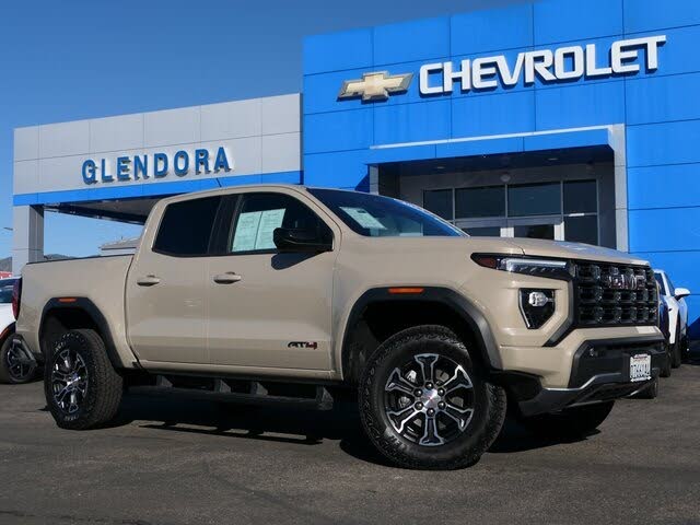 2024 GMC Canyon AT4 Crew Cab 4WD