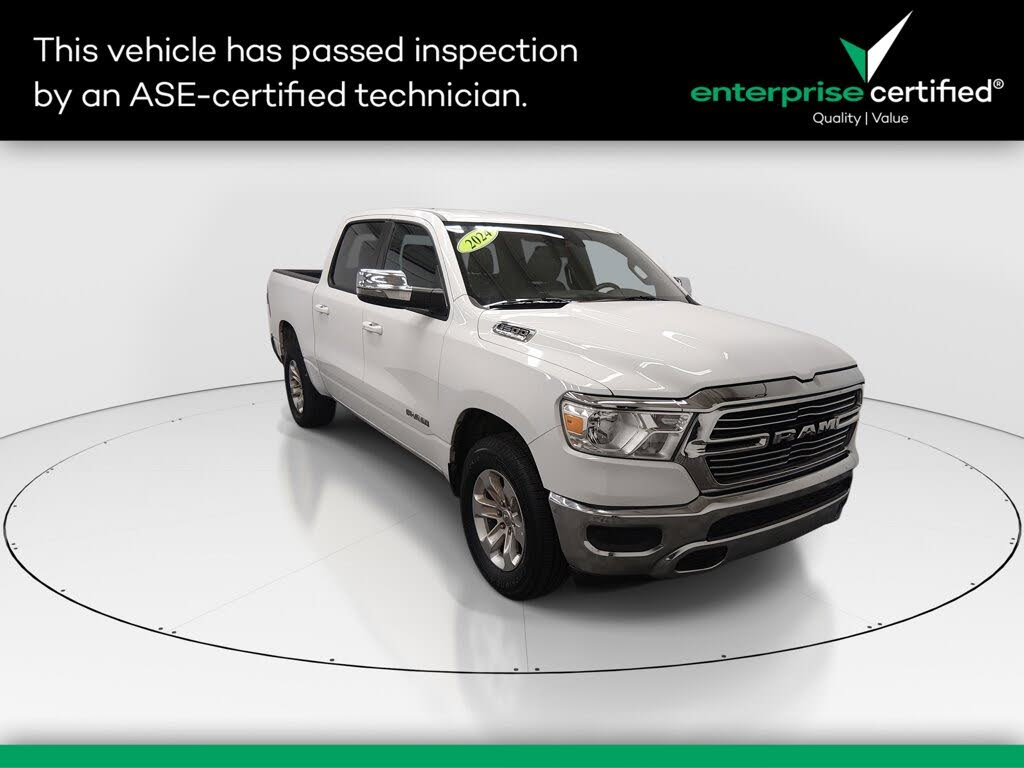 2024 RAM 1500 Laramie Crew Cab 4WD