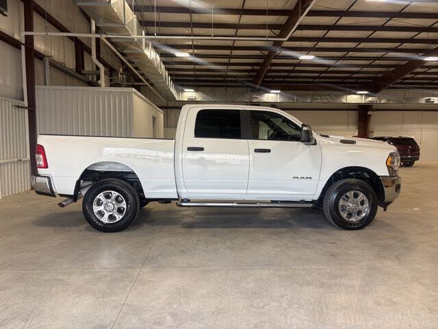 2024 RAM 2500 Big Horn Crew Cab 4WD