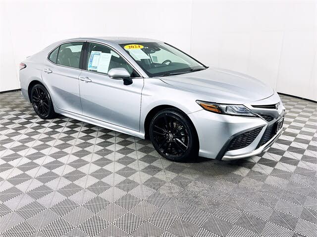 2024 Toyota Camry XSE FWD