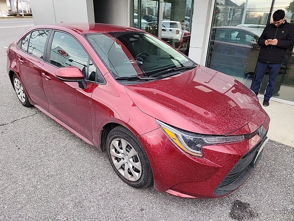 2024 Toyota Corolla LE FWD