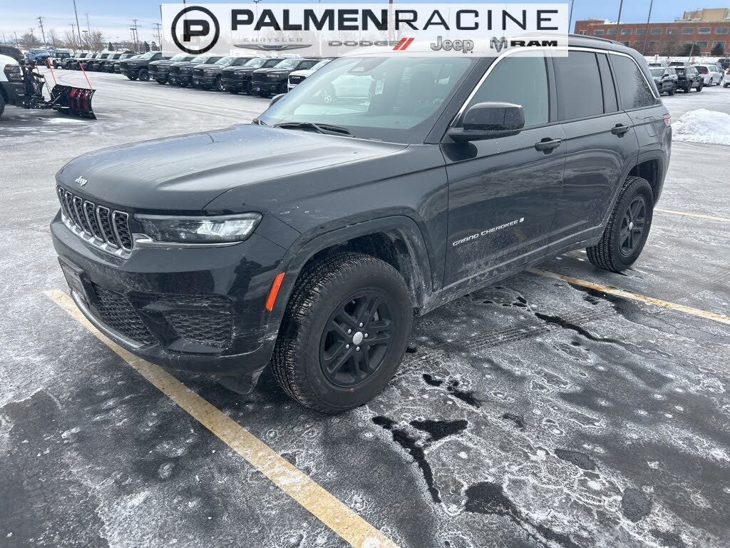 2025 Jeep Grand Cherokee Laredo 4WD