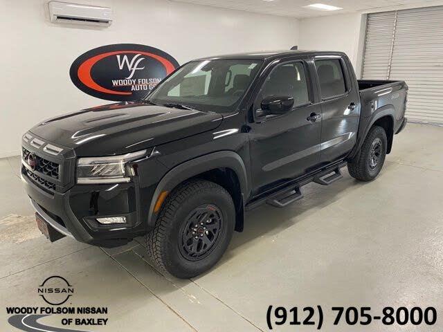2025 Nissan Frontier PRO-4X Crew Cab 4WD