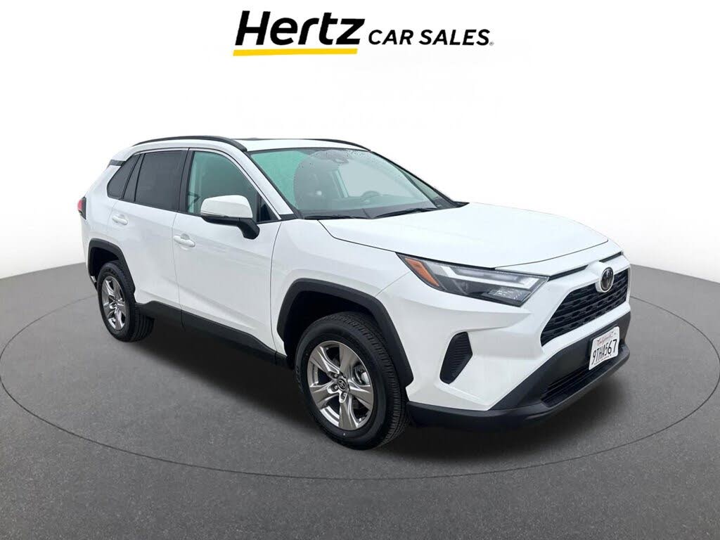 2025 Toyota RAV4 XLE AWD