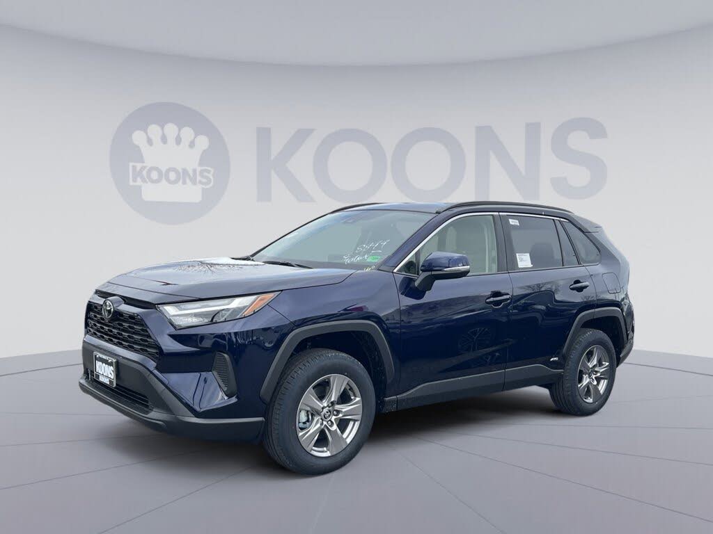 2025 Toyota RAV4 Hybrid XLE AWD