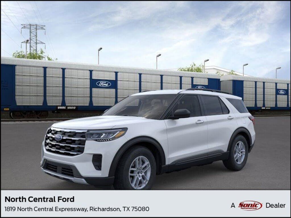 2026 Ford Explorer Active AWD