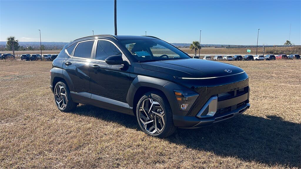 2026 Hyundai Kona SEL Premium FWD