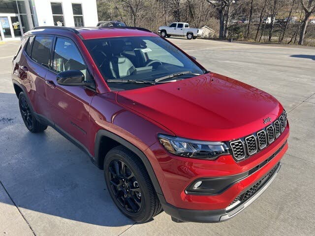 2026 Jeep Compass Latitude 4WD
